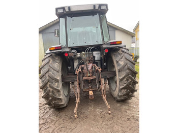 Τρακτέρ Massey Ferguson 3080: φωτογραφία 2