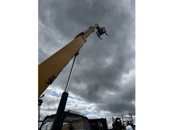 Τηλεσκοπικός φορτωτής CATERPILLAR TH