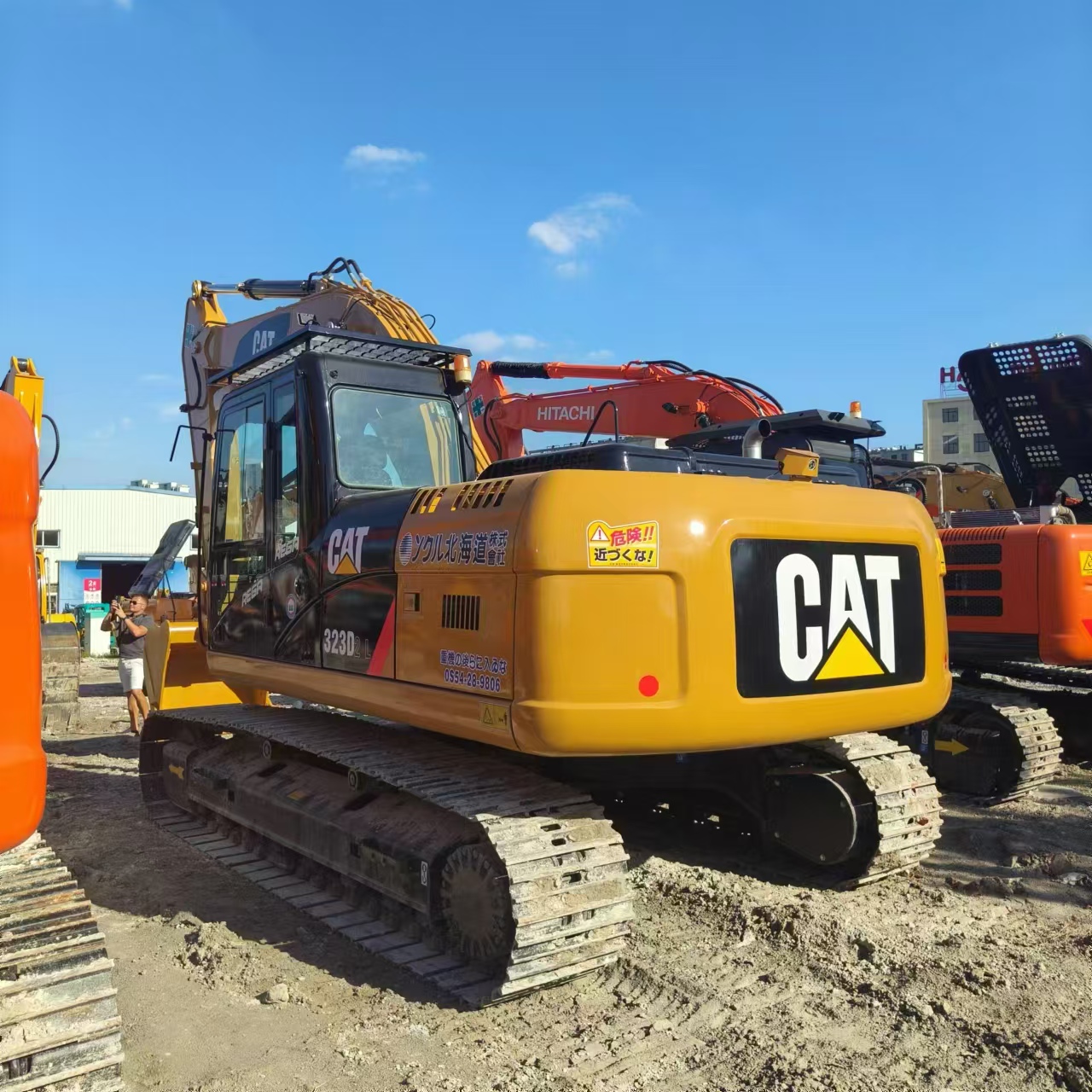 Μίσθωση CATERPILLAR 323D CATERPILLAR 323D: φωτογραφία 5