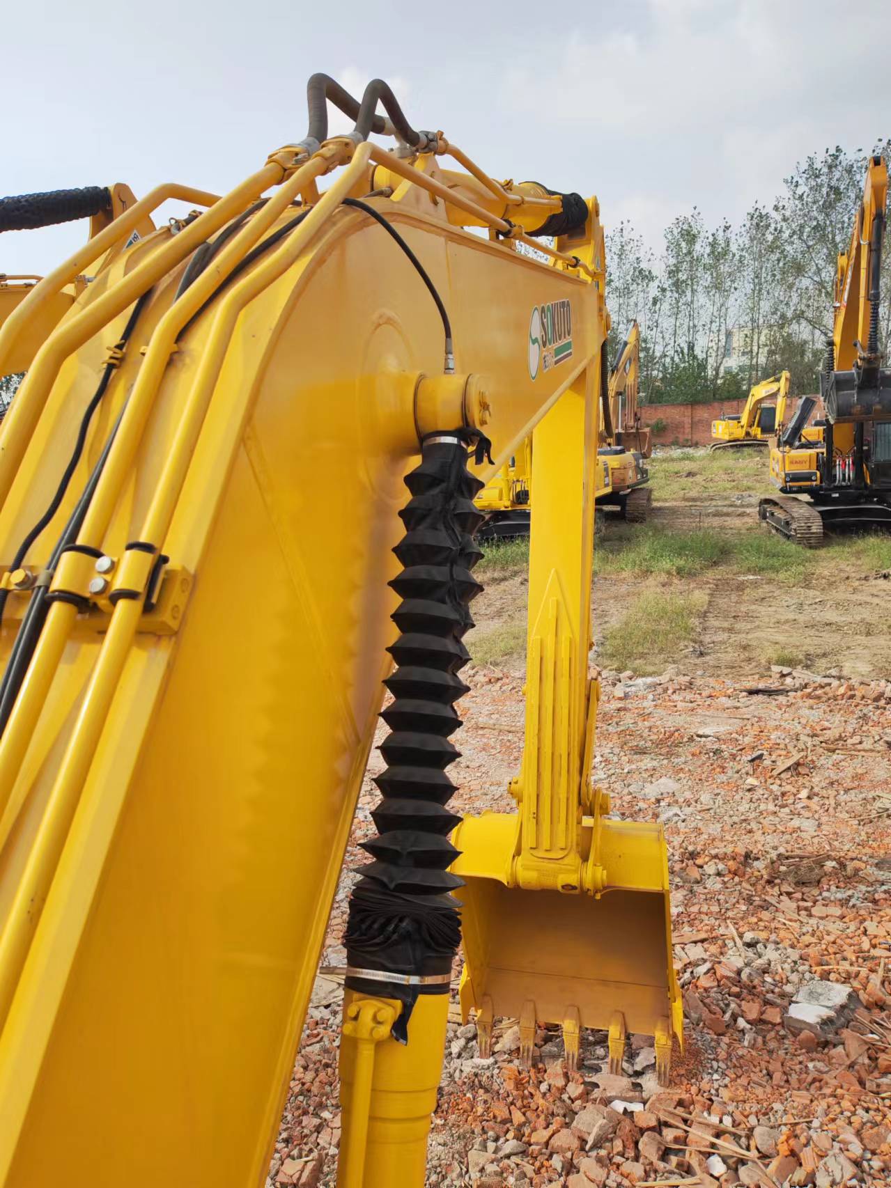 Ερπυστριοφόρος εκσκαφέας KOMATSU PC200: φωτογραφία 4