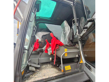 Ερπυστριοφόρος εκσκαφέας VOLVO EC240: φωτογραφία 5