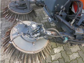 Σάρωθρο δρόμων HAKO Citymaster 2000: φωτογραφία 5 Σάρωθρο δρόμων HAKO Citymaster 2000: φωτογραφία 5