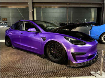 Λιμουζίνα/ Sedan TESLA