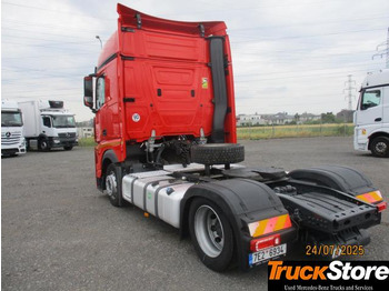 Τράκτορας Mercedes-Benz Actros 1845 LS nRL: φωτογραφία 2 Τράκτορας Mercedes-Benz Actros 1845 LS nRL: φωτογραφία 2