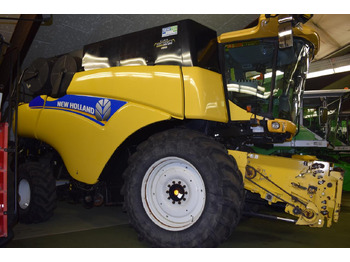 Θεριζοαλωνιστική μηχανή NEW HOLLAND CR9090