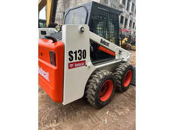 Φορτωτής πλάγιας ολίσθησης BOBCAT S130