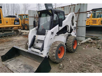 Μίσθωση Bobcat S300 Bobcat S300: φωτογραφία 1