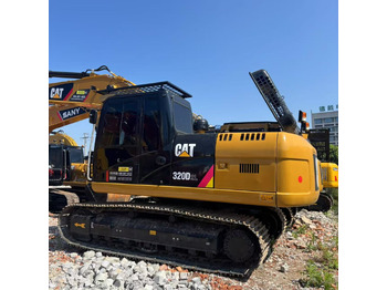 Ερπυστριοφόρος εκσκαφέας CATERPILLAR 320D2