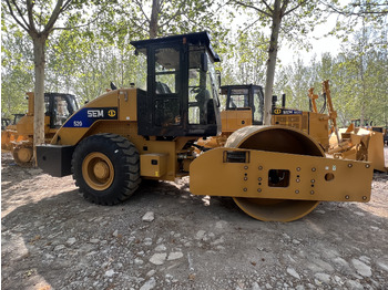 Νέα Οδοστρωτήρες SEM SEM520: φωτογραφία 3 Νέα Οδοστρωτήρες SEM SEM520: φωτογραφία 3