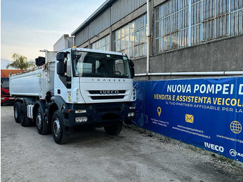 Φορτηγό ανατρεπόμενο IVECO Trakker