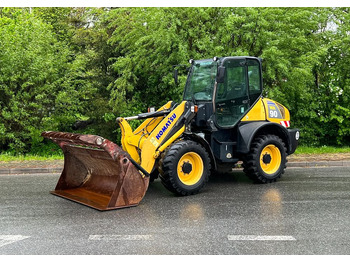 Ελαστιχοφόρος φορτωτής KOMATSU