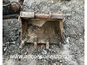 Κουβάς για εκσκαφέα ARDEN EQUIPMENT