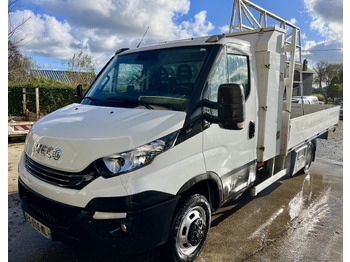 Μικρό φορτηγό με καρότσα IVECO Daily 35c18