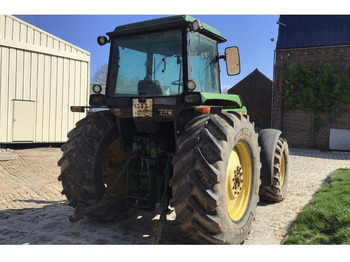 Τρακτέρ JOHN DEERE 4055: φωτογραφία 3