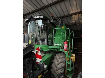 Θεριζοαλωνιστική μηχανή JOHN DEERE T560