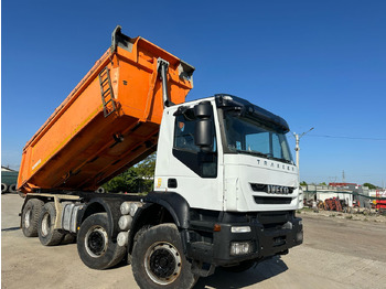 Φορτηγό ανατρεπόμενο IVECO Trakker