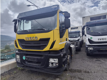 Φορτηγό σασί IVECO Stralis