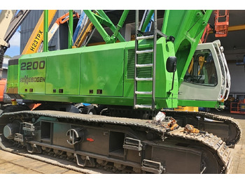 Ερπυστριοφόρος γερανός SENNEBOGEN