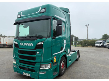 Τράκτορας SCANIA R 450