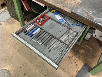 Εξοπλισμός γκαράζ Onbekend: φωτογραφία 5 Εξοπλισμός γκαράζ Onbekend: φωτογραφία 5