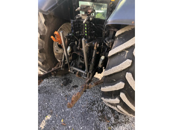 Τρακτέρ 2009 Valtra T171 with front PTO: φωτογραφία 4