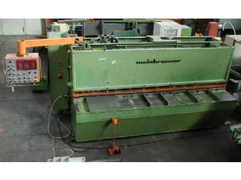 Μηχανήμα επεξεργασίας μετάλλου