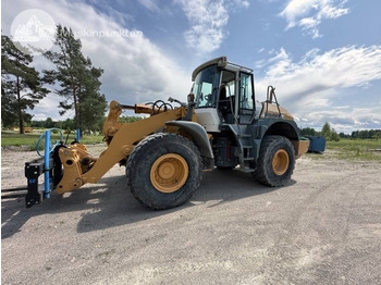 Ελαστιχοφόρος φορτωτής LIEBHERR L 544