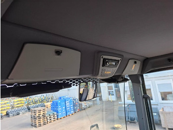 Ασφαλτικός οδοστρωτήρας BOMAG DE BW 174 AP-5 AM Hybrid Stage V/Tier 4f: φωτογραφία 2
