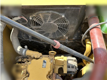 Μίσθωση CATERPILLAR 320 CATERPILLAR 320: φωτογραφία 3