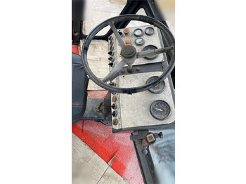 Ασφαλτικός οδοστρωτήρας DYNAPAC CC421: φωτογραφία 5 Ασφαλτικός οδοστρωτήρας DYNAPAC CC421: φωτογραφία 5