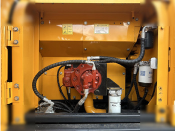 Ερπυστριοφόρος εκσκαφέας HYUNDAI ROBEX 220 LC-9S: φωτογραφία 4