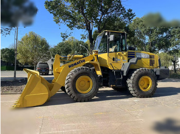 Ελαστιχοφόρος φορτωτής KOMATSU WA320-5