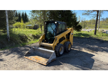 Φορτωτής πλάγιας ολίσθησης CATERPILLAR 226D