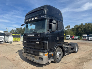 Τράκτορας SCANIA 124