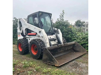 Φορτωτής πλάγιας ολίσθησης BOBCAT S300