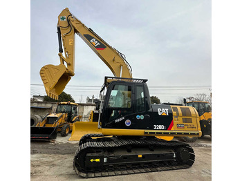 Ερπυστριοφόρος εκσκαφέας CATERPILLAR 320D2