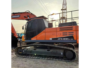 Ερπυστριοφόρος εκσκαφέας DOOSAN DX300