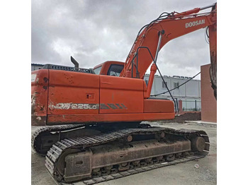 Ερπυστριοφόρος εκσκαφέας DOOSAN DX225LC-9C