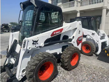 Φορτωτής πλάγιας ολίσθησης BOBCAT