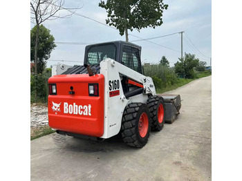 Φορτωτής πλάγιας ολίσθησης BOBCAT S160