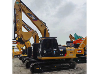 Ερπυστριοφόρος εκσκαφέας CATERPILLAR 323D2L