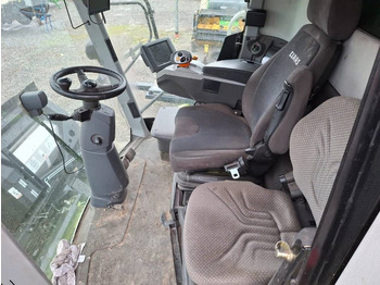 Θεριζοαλωνιστική μηχανή Claas Lexion 740: φωτογραφία 5