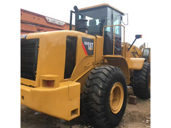 Ελαστιχοφόρος φορτωτής CATERPILLAR 966F