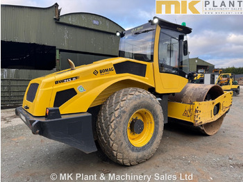 Οδοστρωτήρας BOMAG BW213D-5: φωτογραφία 4