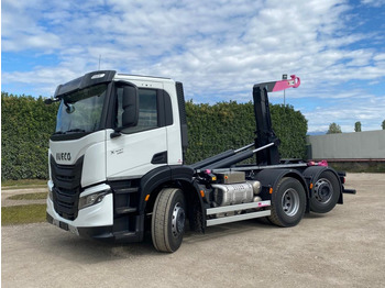Φορτηγό φόρτωσης γάντζου IVECO X-WAY