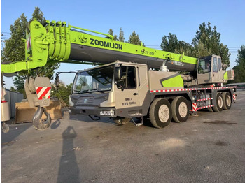 Τηλεσκοπικός γερανός ZOOMLION ZTC700V