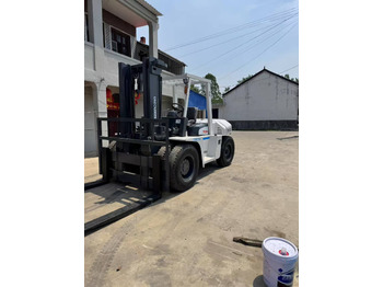 Πετρελαιοκίνητο περονοφόρο TCM