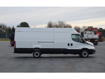 Βαν Iveco DAILY MAXI 35S14 / 2.3 - 140 KM / AUTOMAT HI-MATIC / NOWY MODEL / 3 OSOBY / DOSTAWCZE / BLASZAK / KAMERA COFANIA / TEMPOMAT / KLIMA / 2022 / SERWISOWANY / SPROWADZONY Z NIEMIEC: φωτογραφία 4