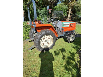 Μικρό τρακτέρ Kleintraktor Hinomoto-Kubota 21 PS: φωτογραφία 3