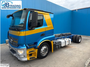 Φορτηγό σασί MERCEDES-BENZ Actros 1843